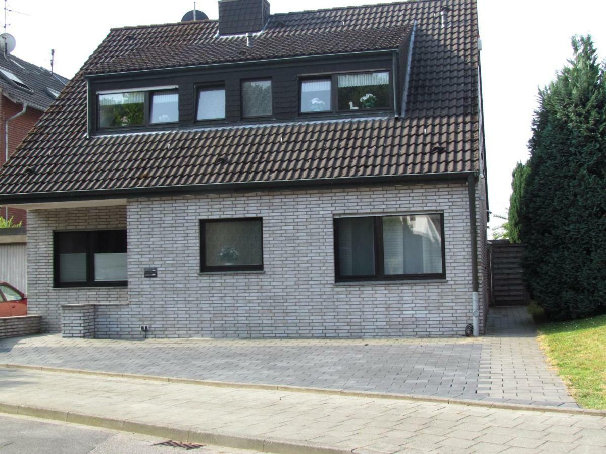 Gapsah-Das Apartment Mit Kino Genhulsen Bagian luar foto