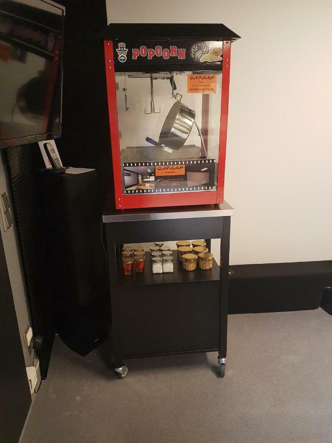 Gapsah-Das Apartment Mit Kino Genhulsen Bagian luar foto