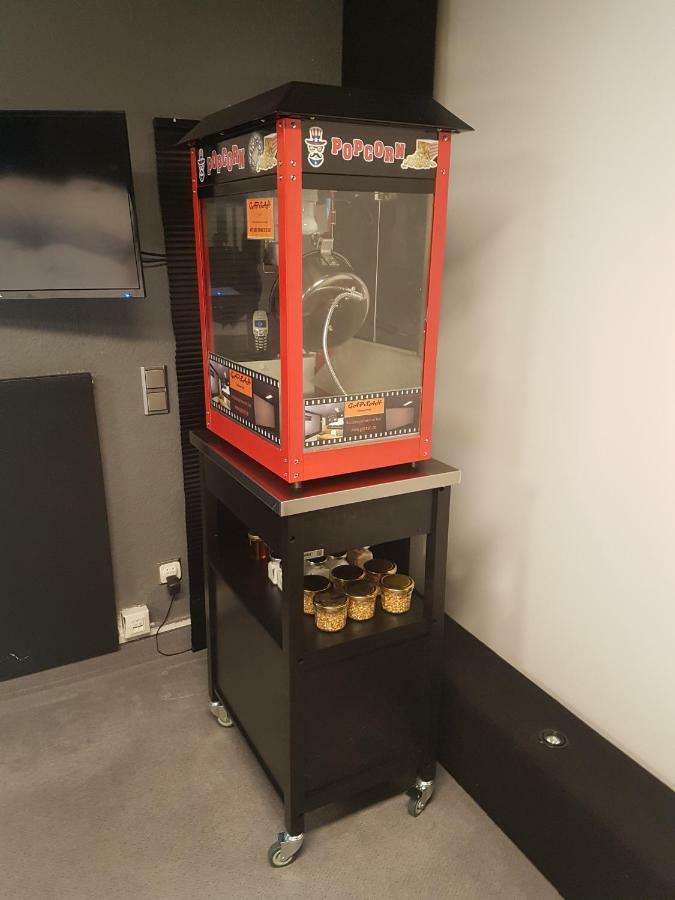 Gapsah-Das Apartment Mit Kino Genhulsen Bagian luar foto